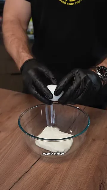 Пирожки с яйцом и луком