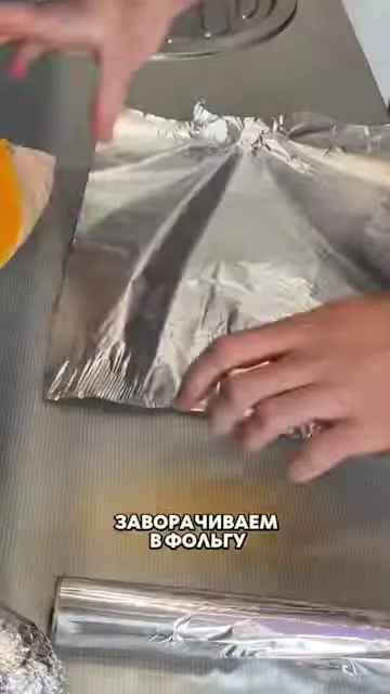 Солнечные блинчики с тыквой и йогуртом