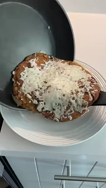 Шаг 12: посыпать сыром