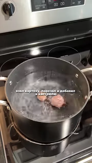 Шаг 4: Сварить фрикадельки в бульоне до готовности