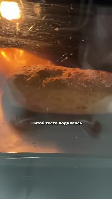 Шаг 3: Добавить творог и муку, хорошо перемешать