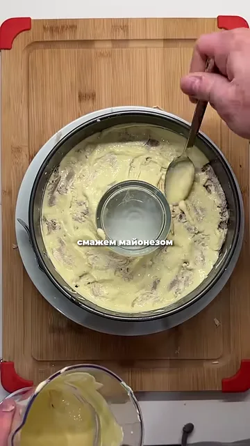 Шаг 5: Выложить варёную курицу